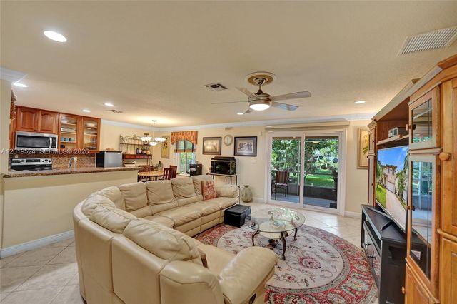 12818 SW 47th St, Miramar, FL 33027