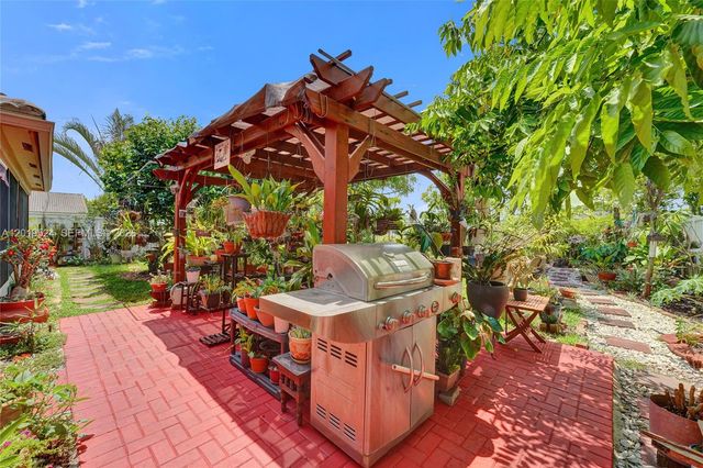 12818 SW 47th St, Miramar, FL 33027