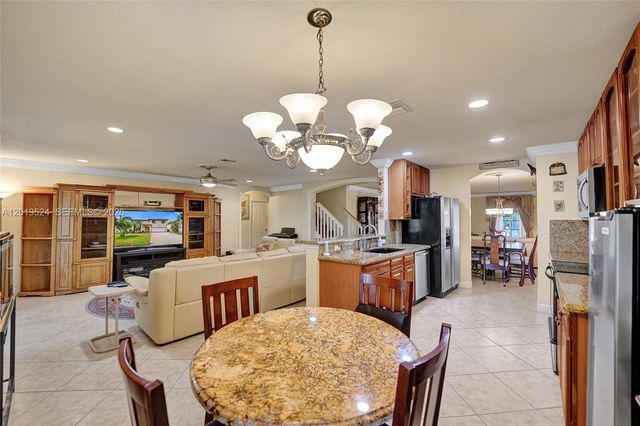 12818 SW 47th St, Miramar, FL 33027
