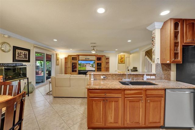 12818 SW 47th St, Miramar, FL 33027