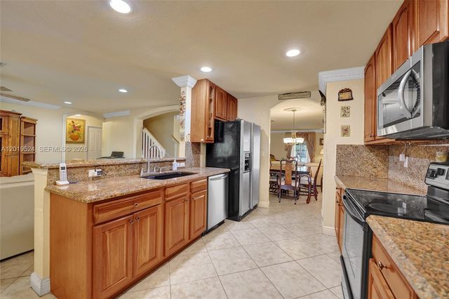 12818 SW 47th St, Miramar, FL 33027