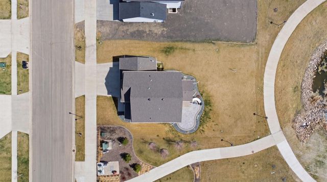 7898 Northern Lights Avenue, Horace, ND 58047