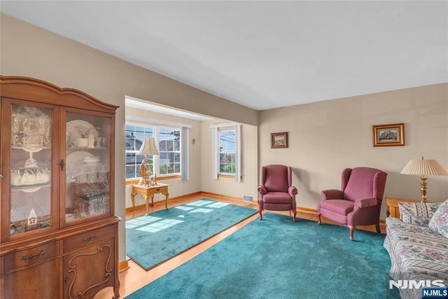 722 7th Street, Carlstadt, NJ 07072