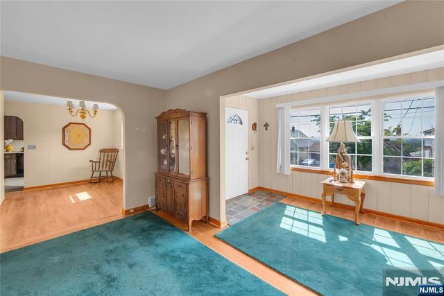 722 7th Street, Carlstadt, NJ 07072
