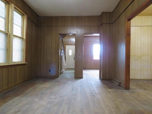 410 Weeks Ave, Superior, WI 54880