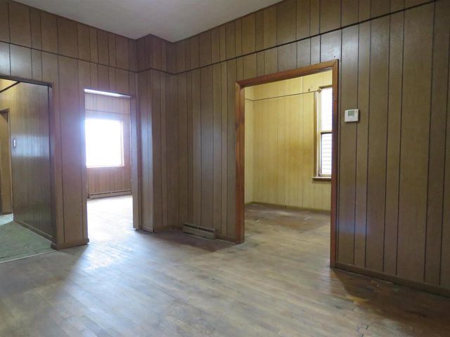 410 Weeks Ave, Superior, WI 54880