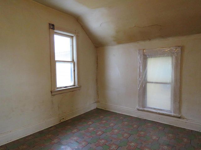 410 Weeks Ave, Superior, WI 54880