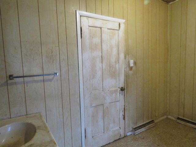 410 Weeks Ave, Superior, WI 54880