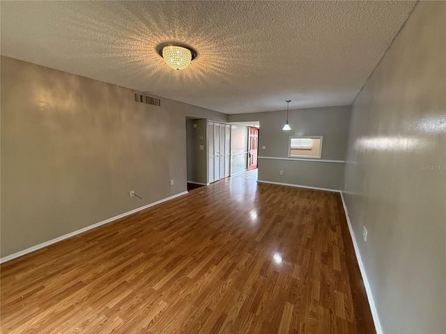 2800 N POWERS DRIVE 9, Orlando, FL 32818