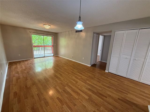 2800 N POWERS DRIVE 9, Orlando, FL 32818