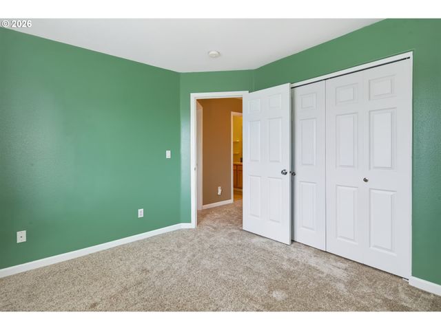 16159 FRONT Ave, Oregon City, OR 97045