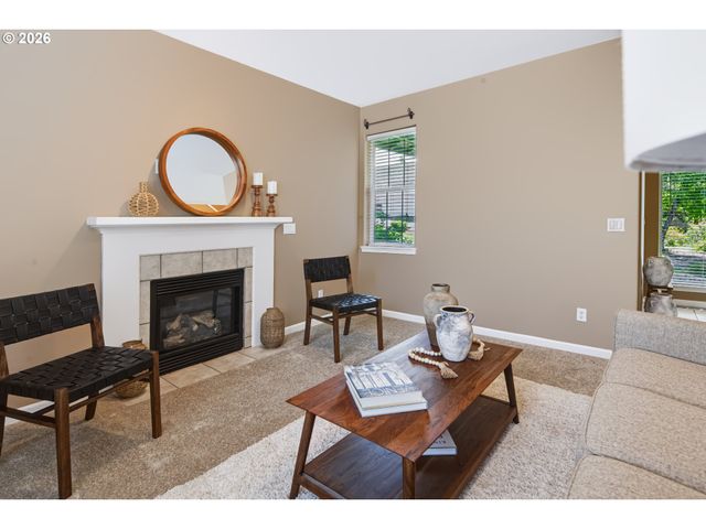 16159 FRONT Ave, Oregon City, OR 97045