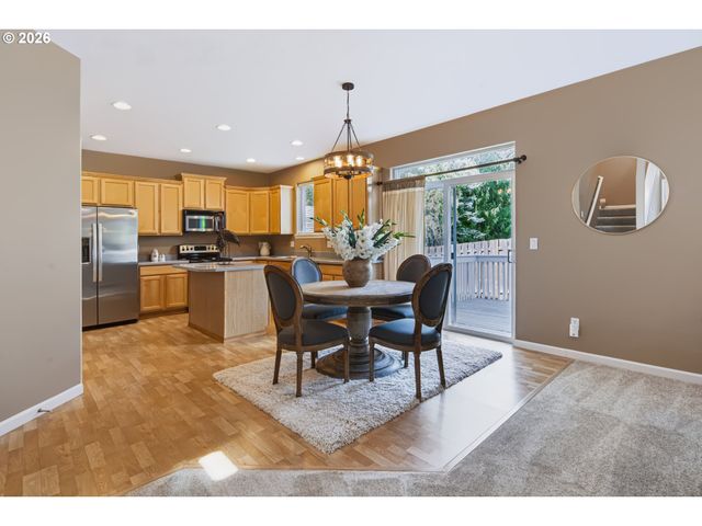 16159 FRONT Ave, Oregon City, OR 97045