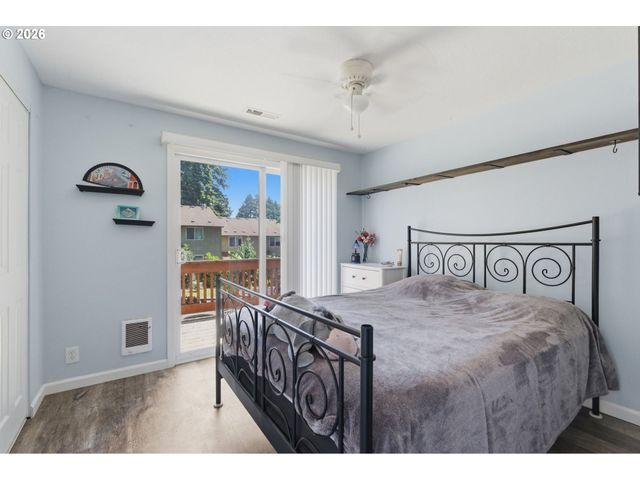 110 Ne 157TH Ave, Portland, OR 97230