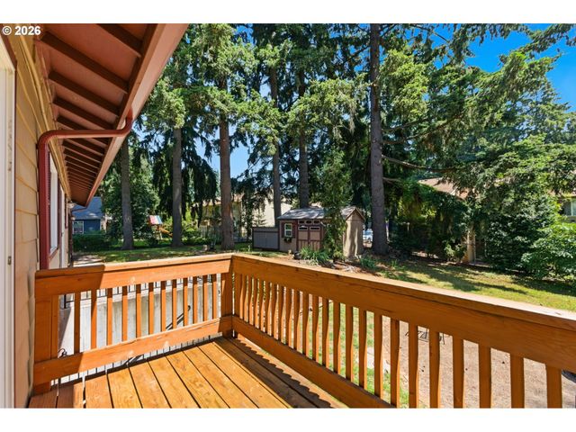 110 Ne 157TH Ave, Portland, OR 97230