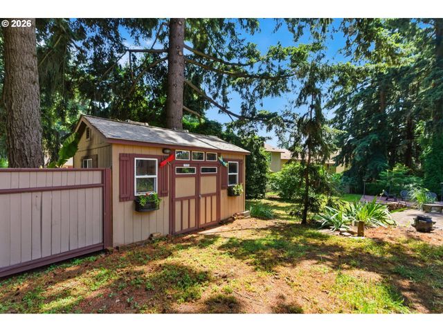 110 Ne 157TH Ave, Portland, OR 97230