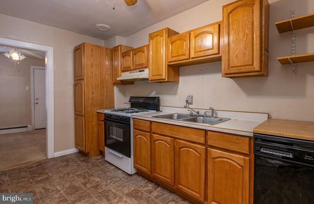 832 NICOLLS ST, Reading, PA 19604