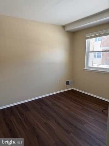 26--3 FLORENCE TOLLGATE PL, Burlington, NJ 08016