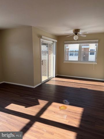 26--3 FLORENCE TOLLGATE PL, Burlington, NJ 08016