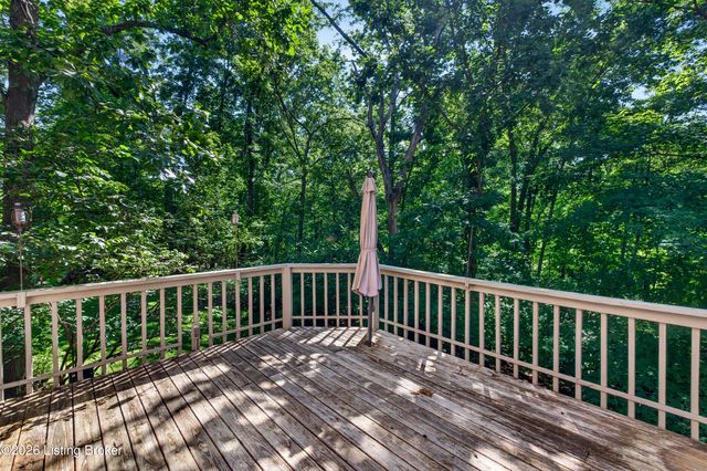 14610 Woodstream Pl, Louisville, KY 40245