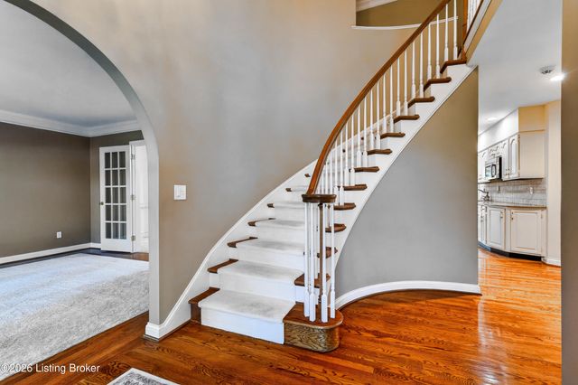 14610 Woodstream Pl, Louisville, KY 40245
