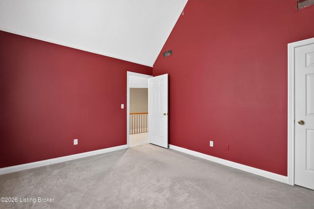 14610 Woodstream Pl, Louisville, KY 40245