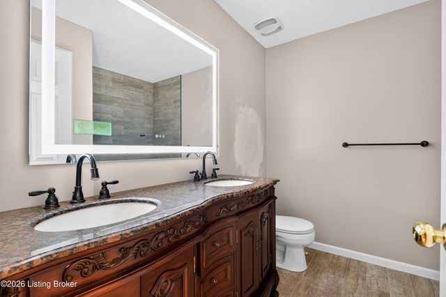 14610 Woodstream Pl, Louisville, KY 40245