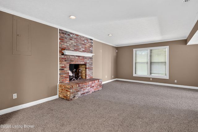 14610 Woodstream Pl, Louisville, KY 40245