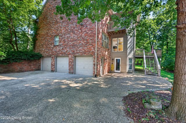 14610 Woodstream Pl, Louisville, KY 40245
