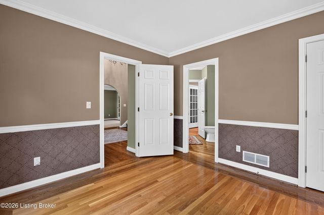 14610 Woodstream Pl, Louisville, KY 40245