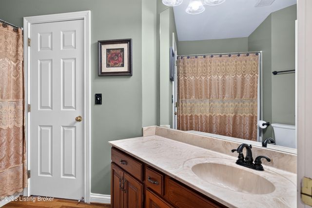 14610 Woodstream Pl, Louisville, KY 40245