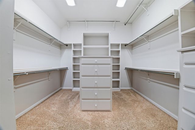 718 Morningside Drive, Mansfield, TX 76063