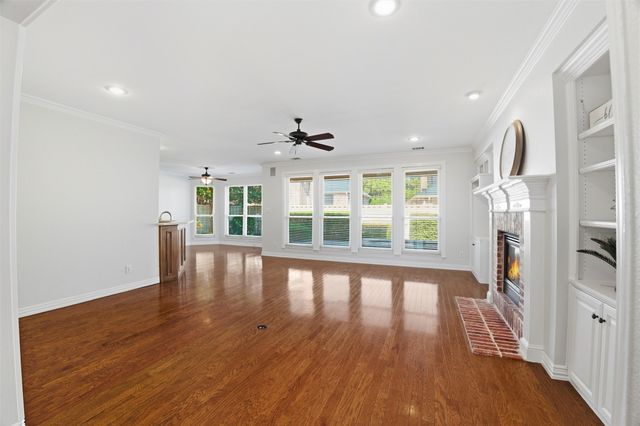 718 Morningside Drive, Mansfield, TX 76063