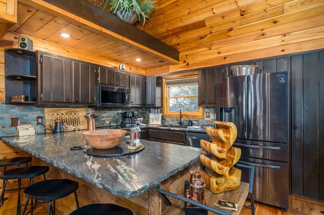 229 Ringtail Run, Murphy, NC 28906