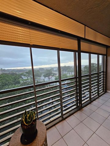 1000 Colony Point Circle 522, Pembroke Pines, FL 33026