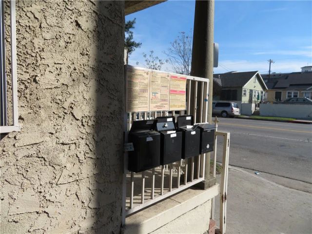 3923 S Normandie Avenue, Los Angeles, CA 90037
