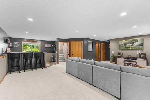 23414 Arrowhead Street NW, Saint Francis, MN 55070
