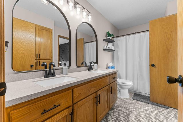 23414 Arrowhead Street NW, Saint Francis, MN 55070