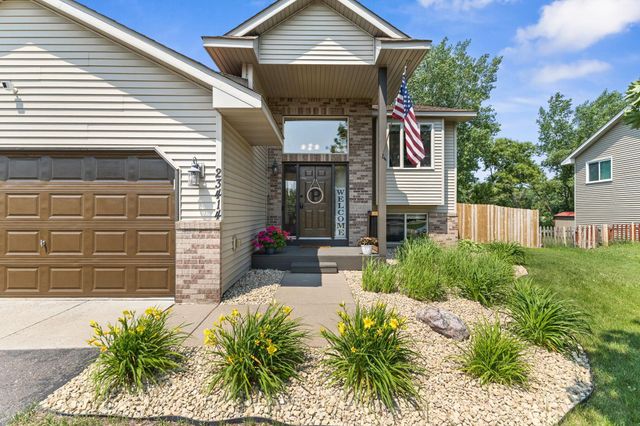 23414 Arrowhead Street NW, Saint Francis, MN 55070