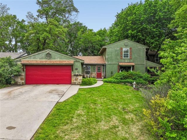95 M Street, Lake Lotawana, MO 64086