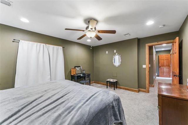 95 M Street, Lake Lotawana, MO 64086