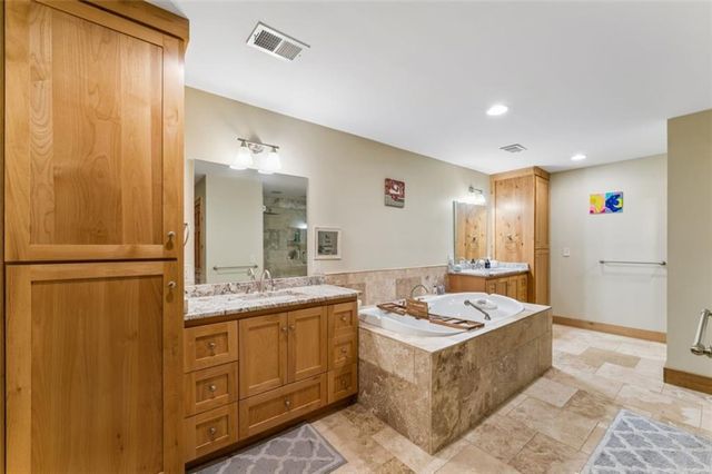 95 M Street, Lake Lotawana, MO 64086
