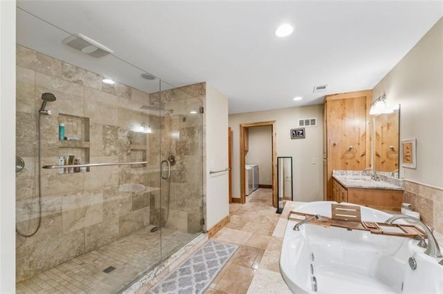 95 M Street, Lake Lotawana, MO 64086