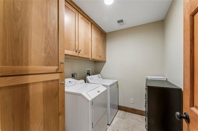 95 M Street, Lake Lotawana, MO 64086