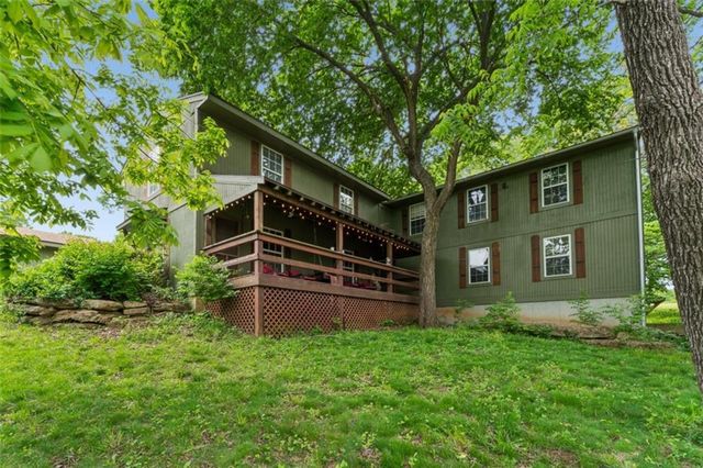 95 M Street, Lake Lotawana, MO 64086