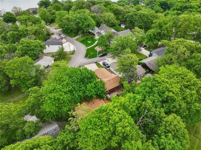 95 M Street, Lake Lotawana, MO 64086