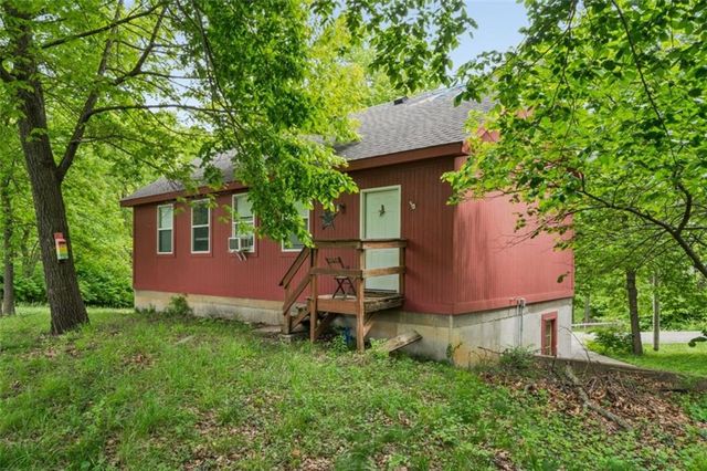 95 M Street, Lake Lotawana, MO 64086