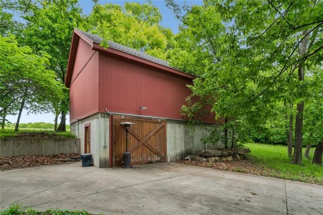 95 M Street, Lake Lotawana, MO 64086