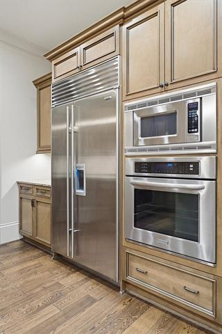 4584 Woodlawn Gates Lane, Marietta, GA 30068