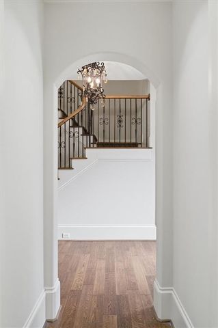 4584 Woodlawn Gates Lane, Marietta, GA 30068